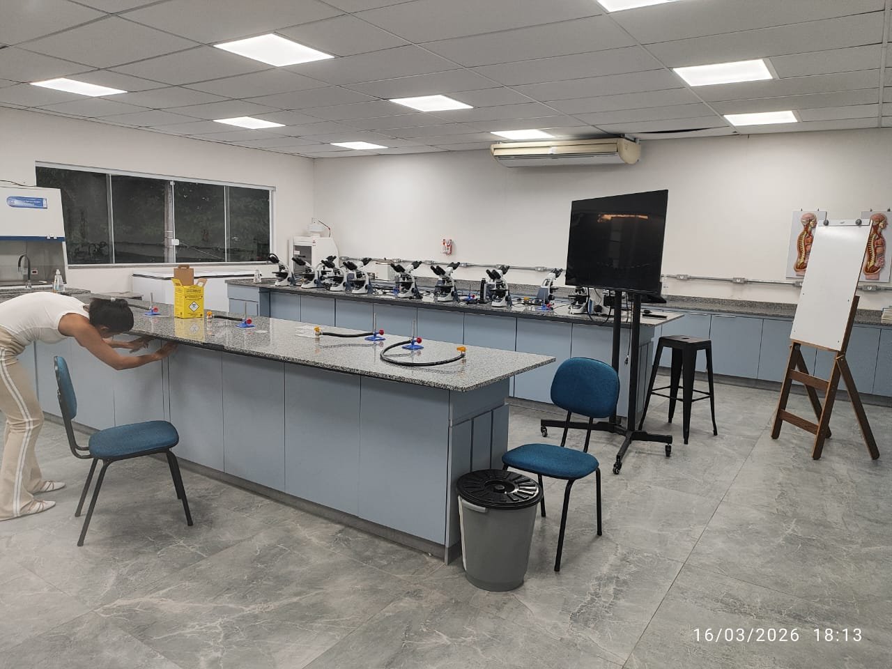 Laboratório de Farmácia e Biomedicina